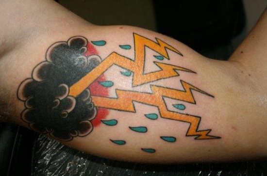 Simple bolt of lightning Tattoo