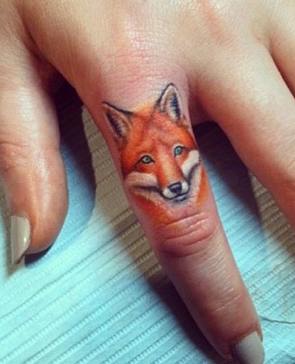 Fox Tattoo on Finger